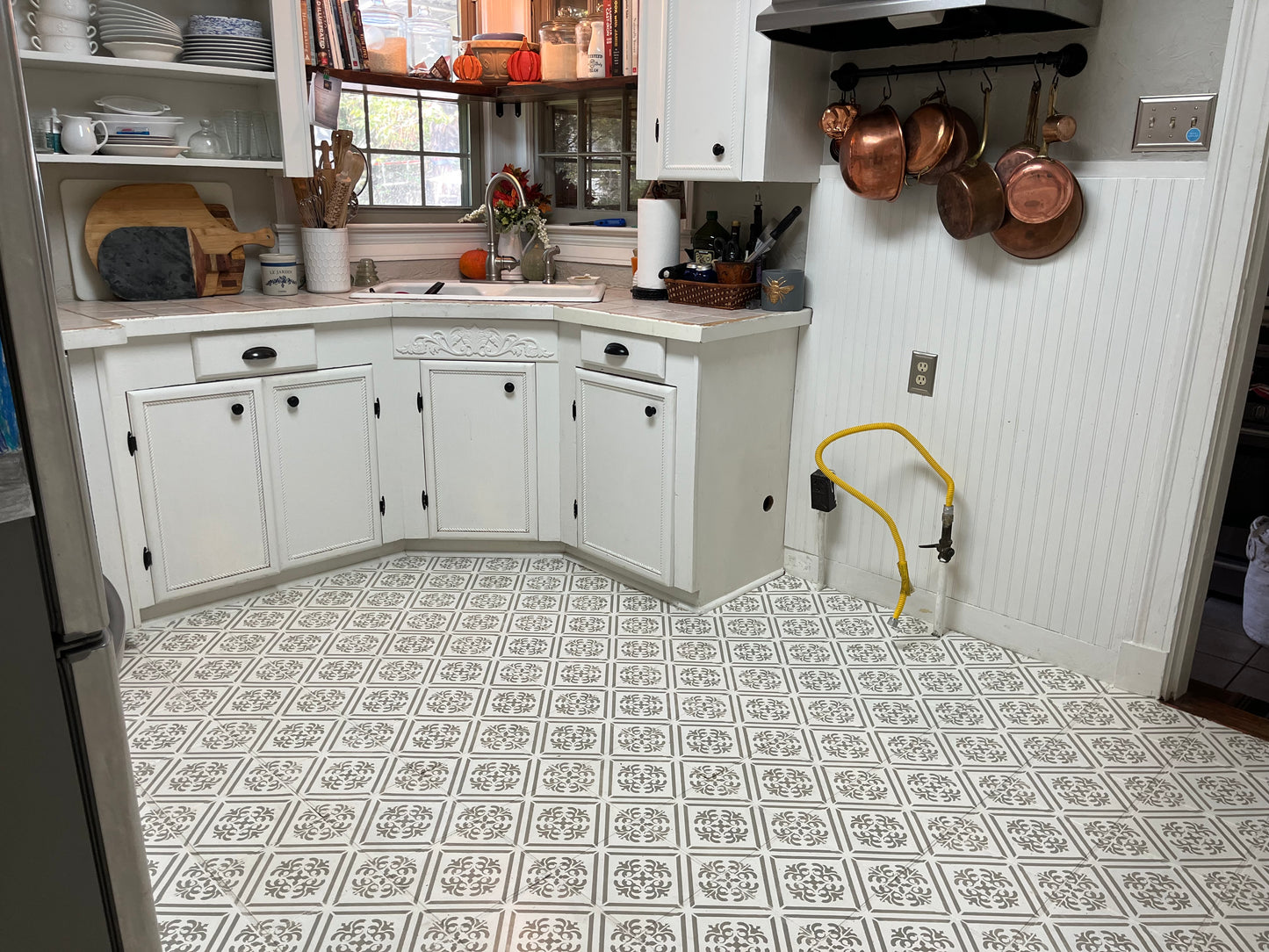 Italia Tile Stencils - Floor Tile Stencil - Painting Tiles - Painting Floors - Superior Stencils